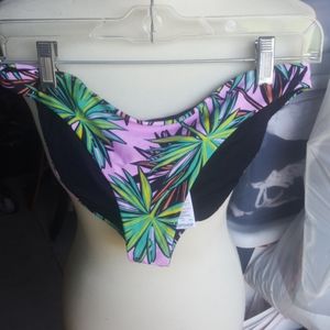 NEW KENDALL & KYLIE BIKINI BOTTOM